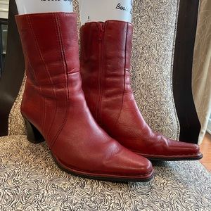 (SOLD) Pikolinos Ladies Boots, leather, size 38 (8)